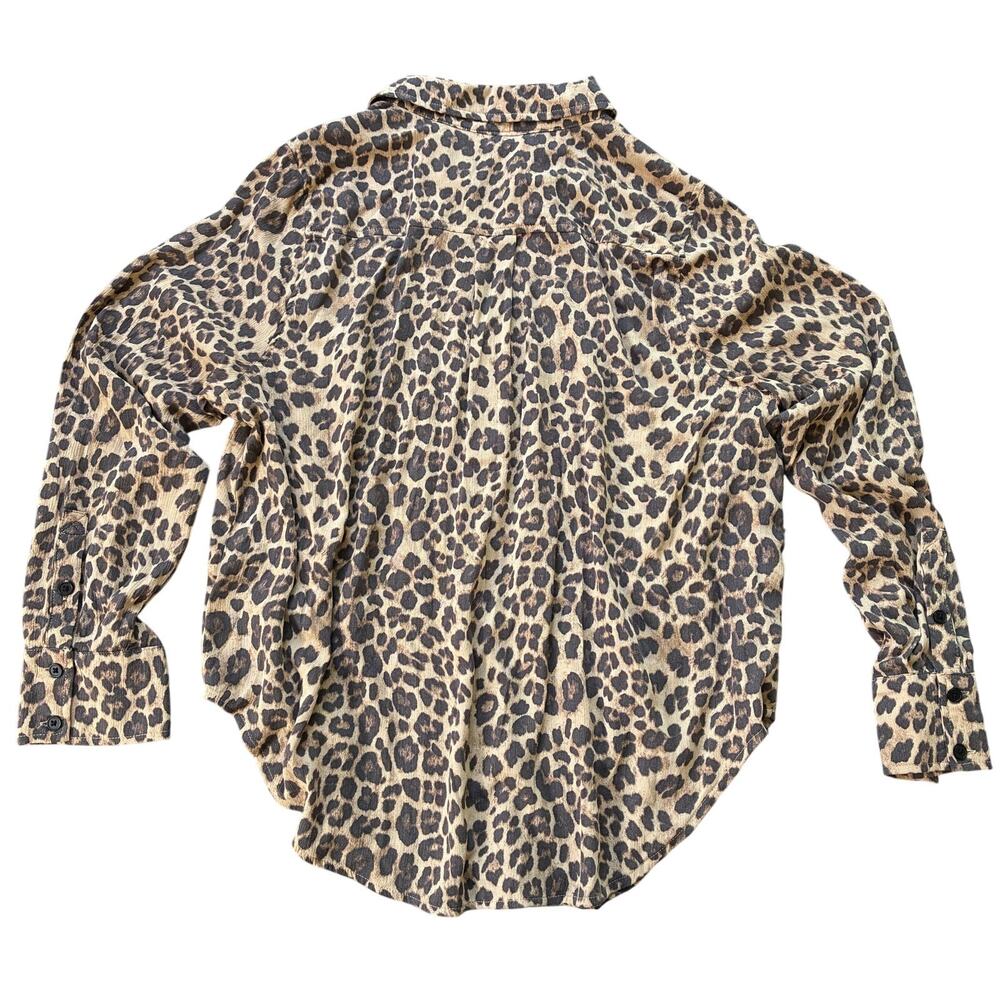 Torrid Leopard Brown Printed Button-down Soft Flowy Rayon Shirt Size 00 / XS - Picture 3 of 10